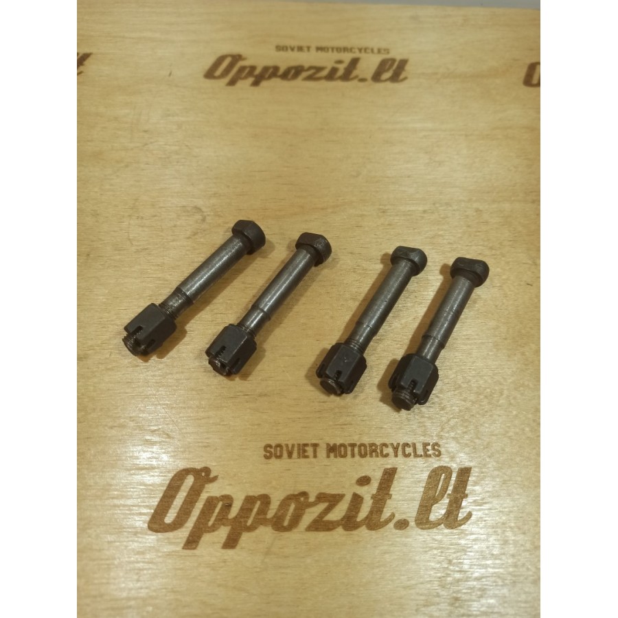 Švaistiklių varžtai su veržlėmis Dnepr 4vnt