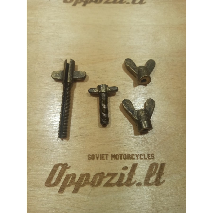 Bronzinių detalių komplektas M72